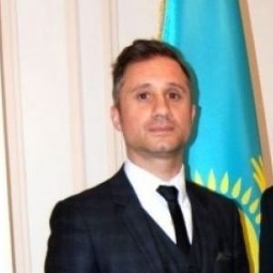 Джульен Селларио, фото Kazpravda.kz