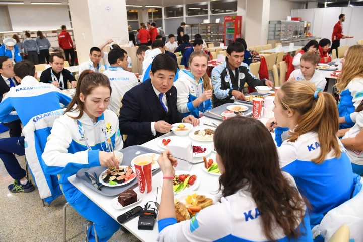 Байбек в Атлетической деревне