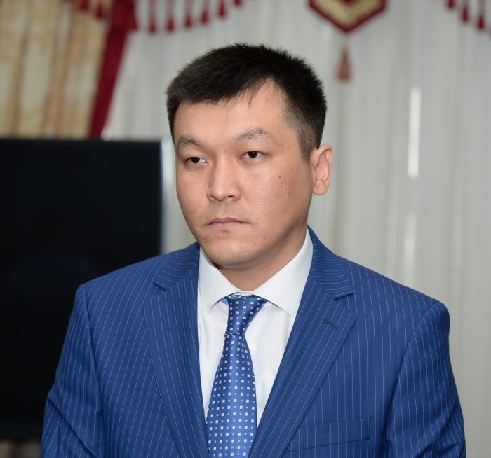 Е. Абдихалыков