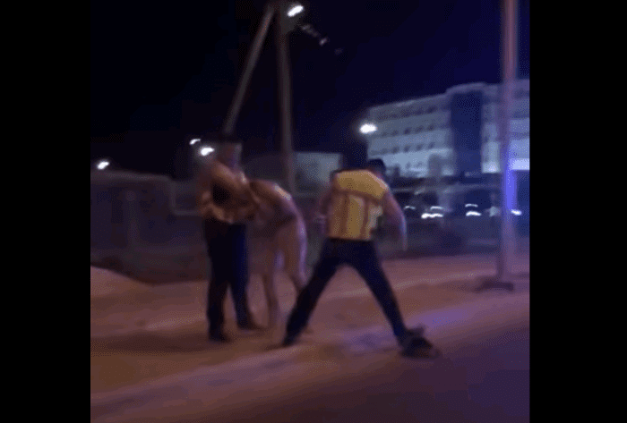 драка с полицией в актау