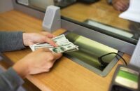 валюта операция доллары