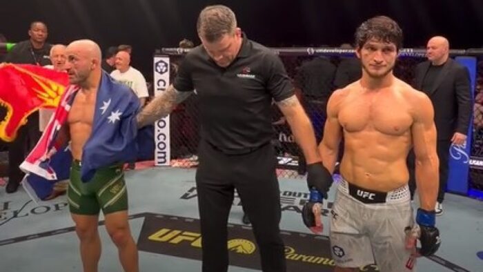 Волкановски установил рекорд UFC по победам в титульных боях полулёгкого веса