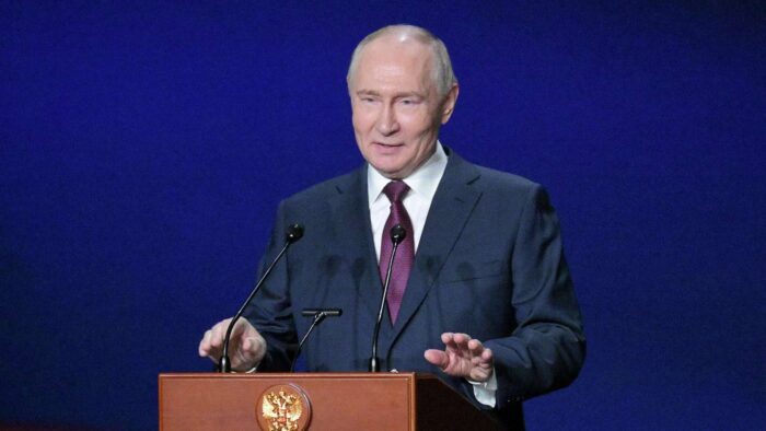 Путин: западные компании не хотели уходить из России