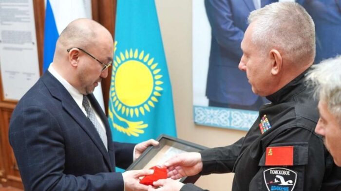 Медальон красноармейца из Казахстана вернут семье спустя 85 лет