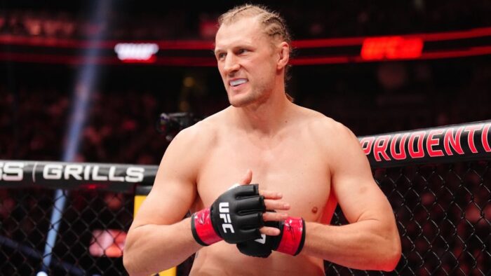 Волков победил Куниева на UFC 333 и взял третью победу подряд