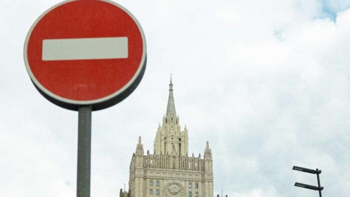 Россия закрыла въезд главам британских военных предприятий