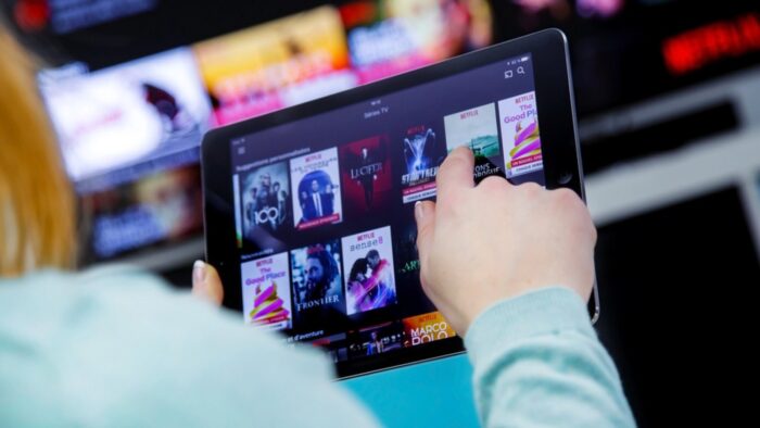 Netflix сокращает около 1000 сотрудников — шесть процентов штата