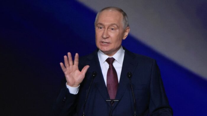 Путин: Россия не хочет войны с Европой, но готова к ней