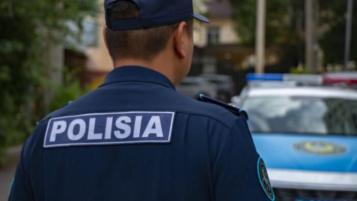 Полицейский в Уральске оштрафован на 173 тысячи тенге за марихуану