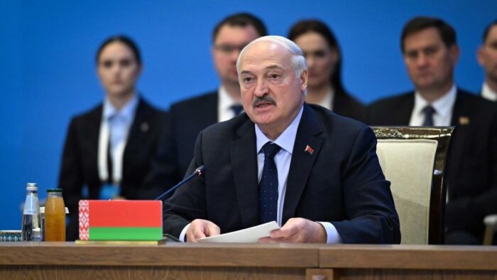 Лукашенко: Трампу не стоит диктовать Украине, кого выбирать в президенты