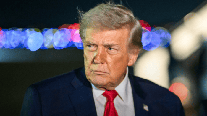 Трамп: Зеленский мог бы заключить выгодную сделку, если бы слушал меня