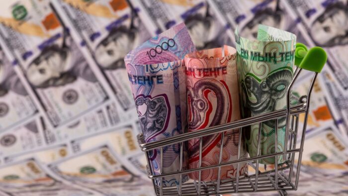 Валютные вклады в Казахстане: потолок ставки поднят до 2,5% — что это меняет