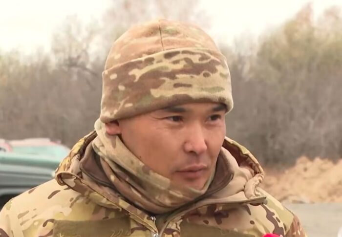 В Астане около 30 тазы показали охотничьи навыки на испытаниях